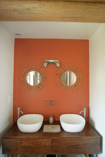Bathroom 5, Le Domaine de L'hostellerie, Calvados