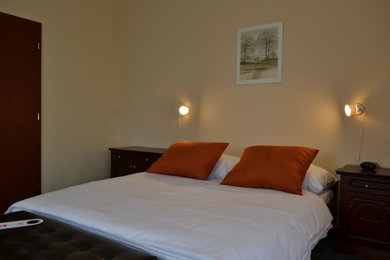 Bedroom 2, Greenwood Hotel, Poprad