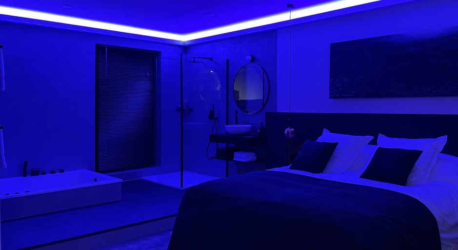 Bedroom 4, Ennéa - Jacuzzi & Luxury Suites, Pyrénées-Orientales
