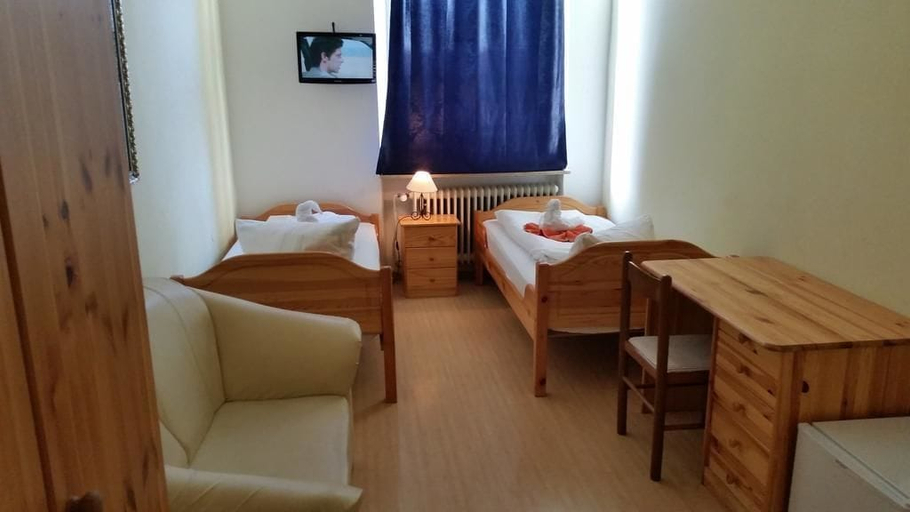 Bedroom 3, Pension Im Bett, Nürnberg