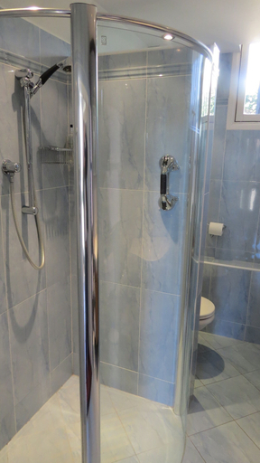 Bathroom 3, Greyhound Cottage, Suffolk