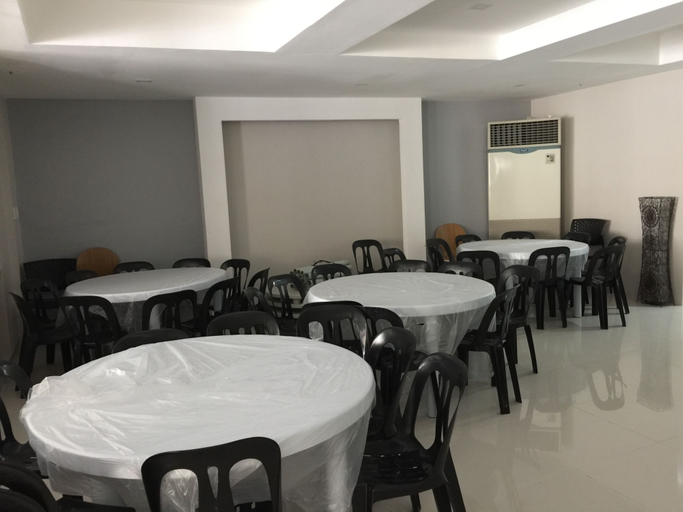 Food & Drinks 5, Sampaguita Suites Plaza Garcia, Cebu City
