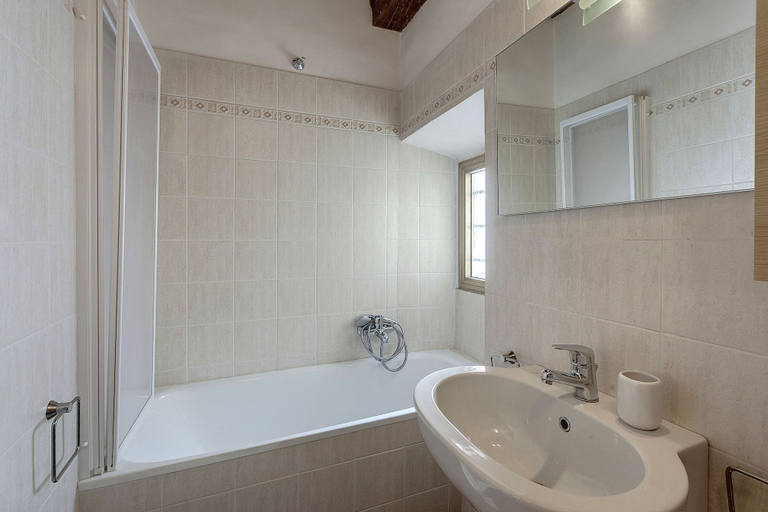 Bathroom 5, Mamo Florence - Cupolone Apartment, Florence