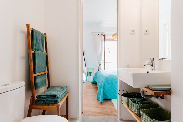 Bathroom 4, Nomad Dreams N.2, Cascais