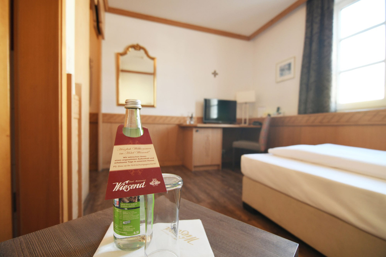 Bedroom 4, Hotel Wiesend, Tirschenreuth