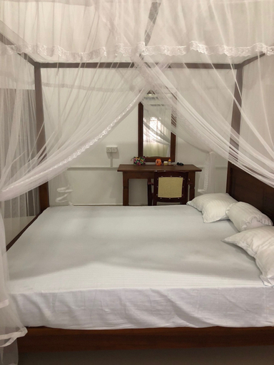 Bedroom 3, Padmi Villa, Weligama