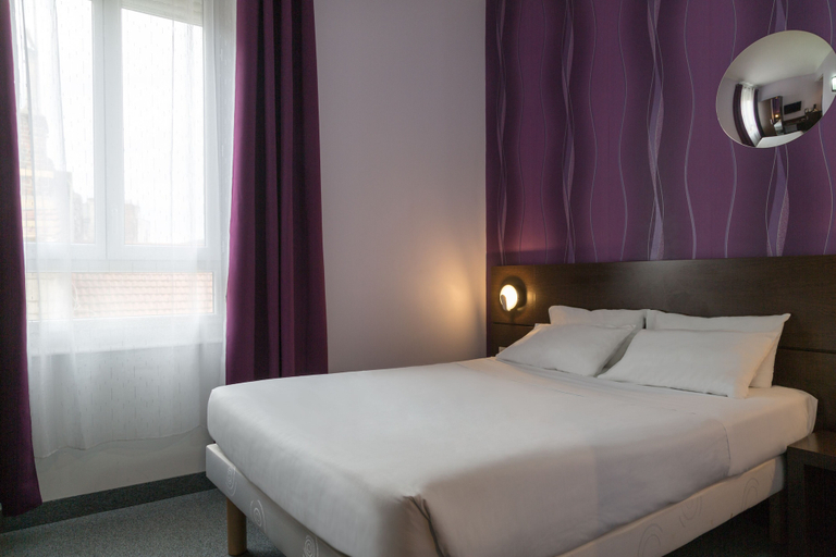 Bedroom 4, Urban Style Hotellerie du Cheval Noir, Loire