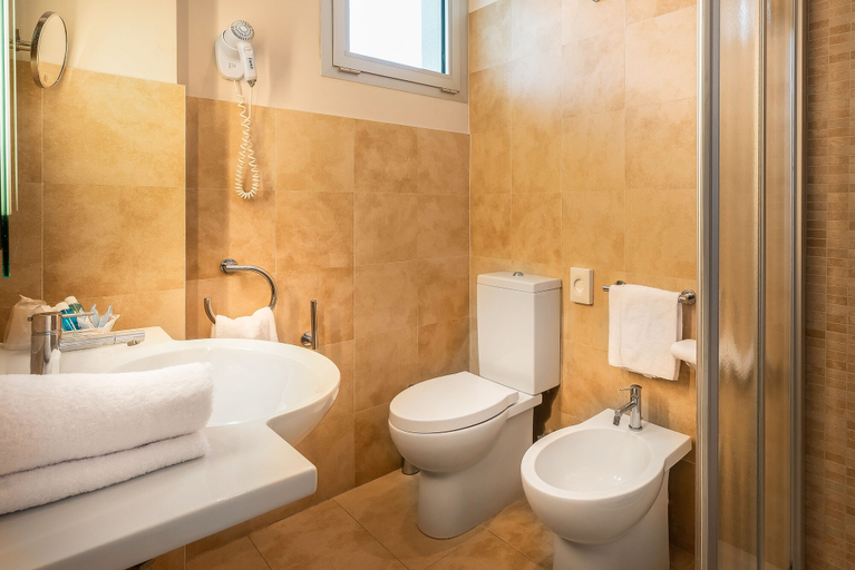 Bathroom 5, Baia Flaminia, Pesaro E Urbino