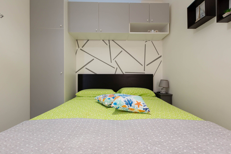 Bedroom 2, 2060 Villetta Krystle, Lecce