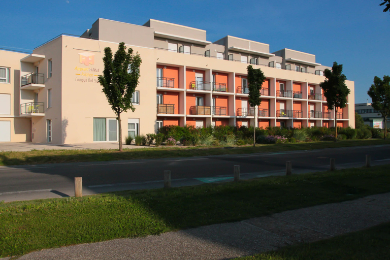 Exterior & Views 2, Kosy Aparthotel Campus del Sol Esplanade, Vaucluse