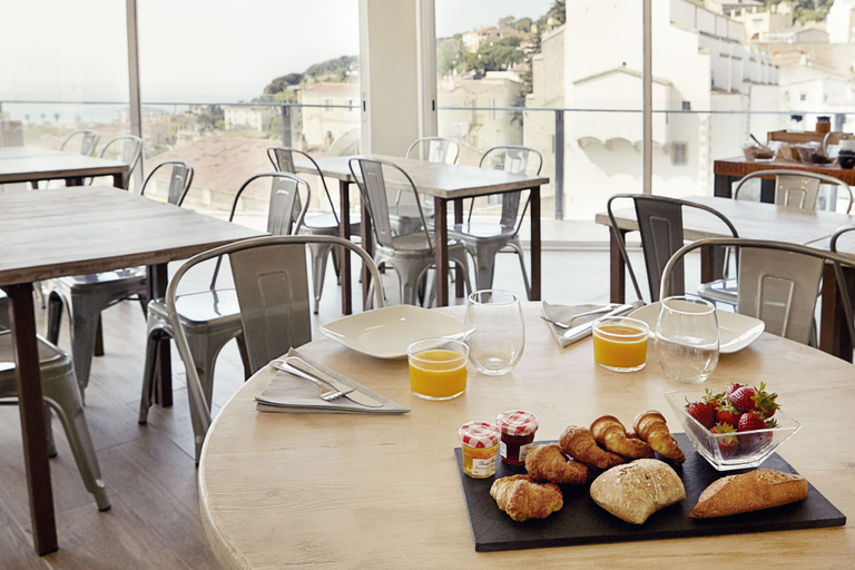 Food & Drinks 5, Dynamic Hotels Caldetes Barcelona, Barcelona