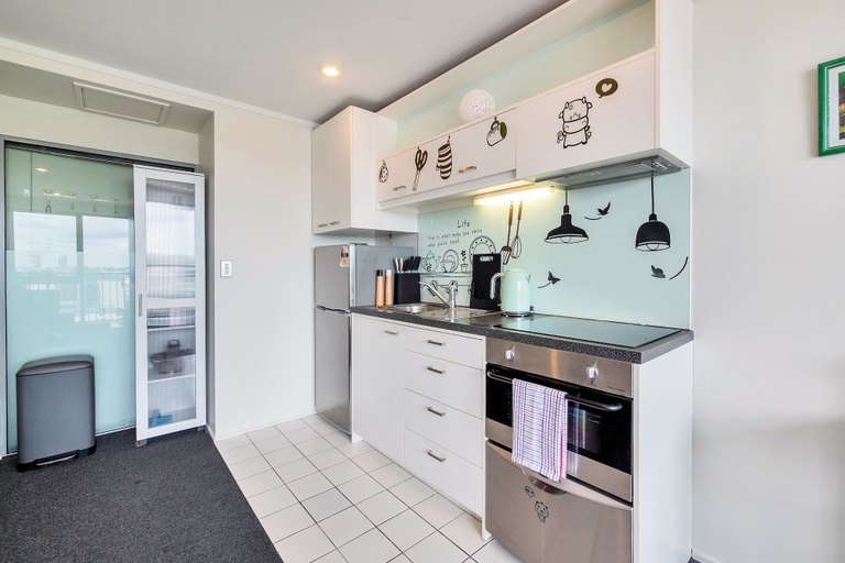 Others 5, Harbour View Two Bedroom Apartment, Waitakere