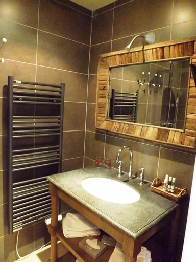 Bathroom 5, Hôtel Le Grand Cerf & Spa Nuxe, Eure