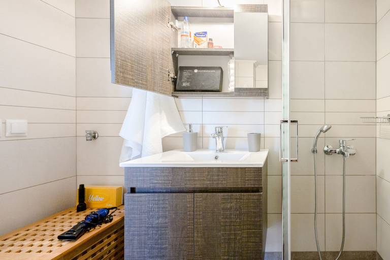 Bathroom 5, Happy Stay in Elegant & Bright Flat near Metro, Attica