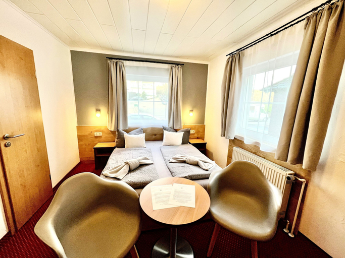 Bedroom 2, BnB Fliegerhaeusle Hagnau 24h Self Check In, Bodenseekreis