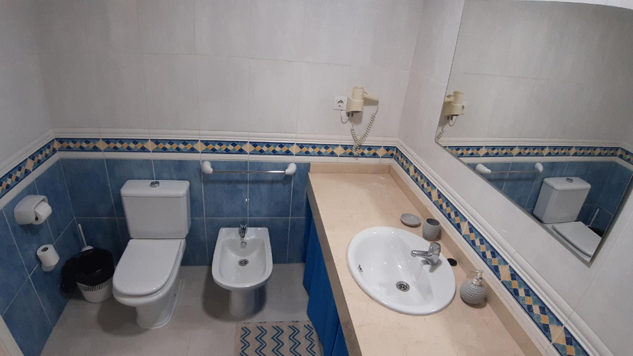 Bathroom 3, Casa Manba Corralejo, Las Palmas