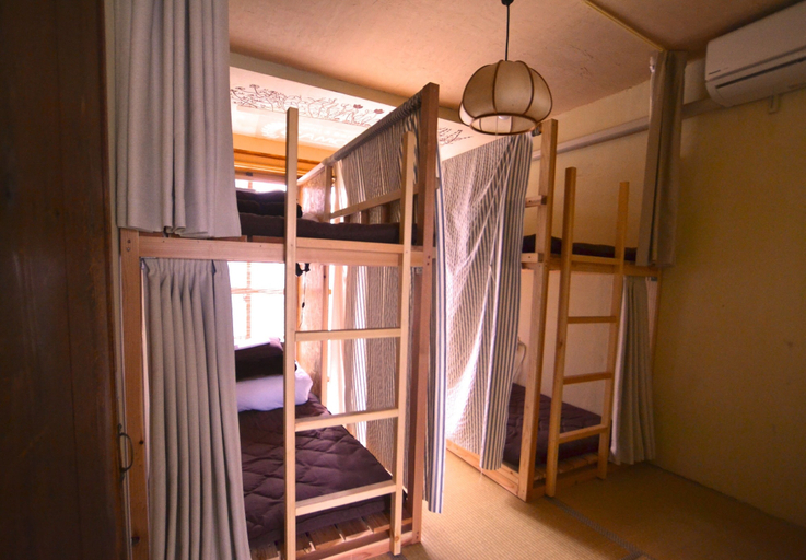 Bedroom 3, Hostel & Bar CAMOSIBA, Yokote