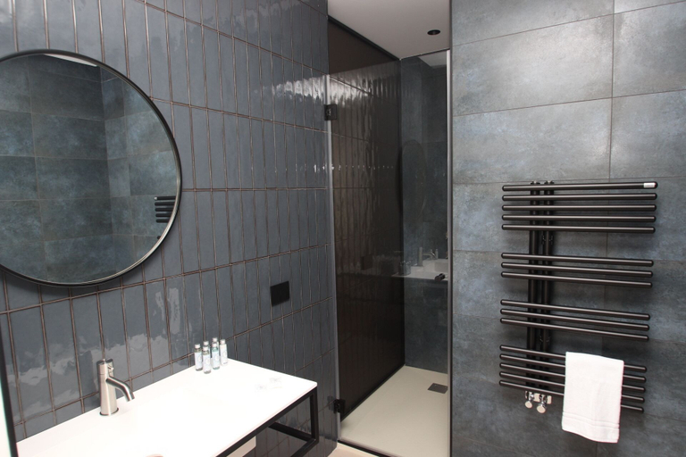 Bathroom 4, B&B Le Suites di Costanza, Palermo