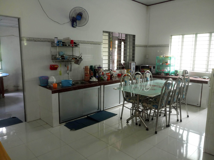 Food & Drinks 4, Coco Happy Farm, Giồng Trôm