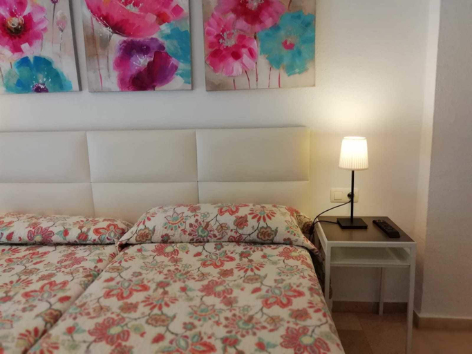 Bedroom 3, Hostal Tres Soles, Málaga