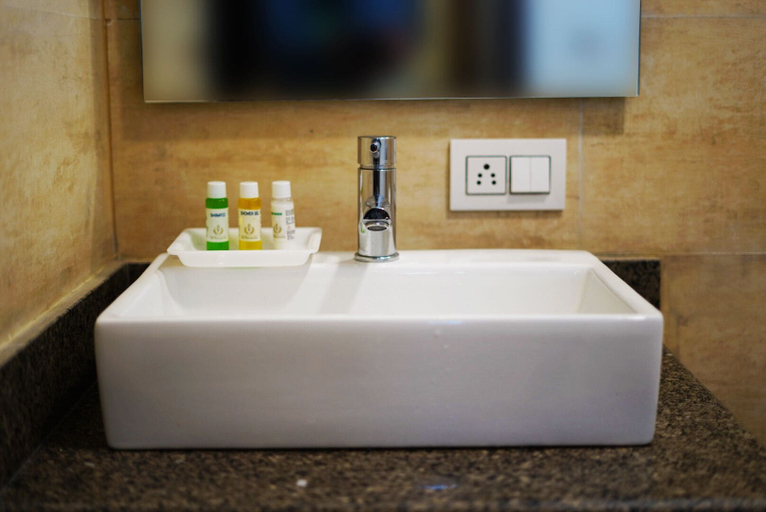 Bathroom 4, Panambi Resort Rishikesh, Garhwal