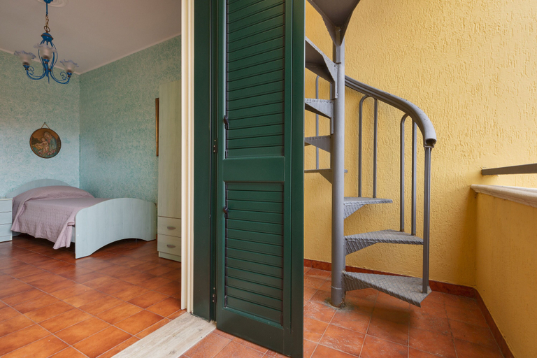 Bedroom 2, 2348 Villino Mareluce by Barbarhouse, Lecce