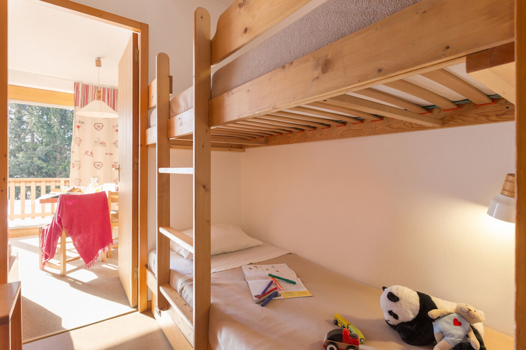 Bedroom 2, Résidence Le Golf, Savoie