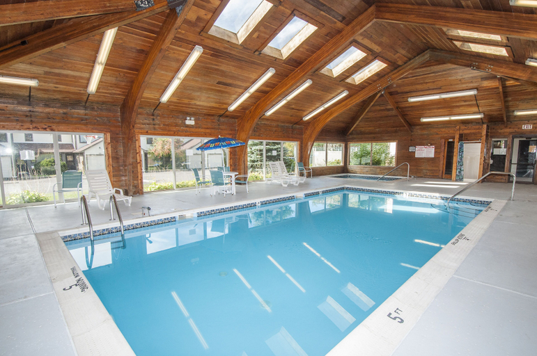 Sport & Beauty, Ski Harbor 40, Garrett