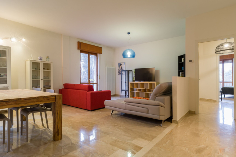 Others 4, Alle mura apartment, Verona
