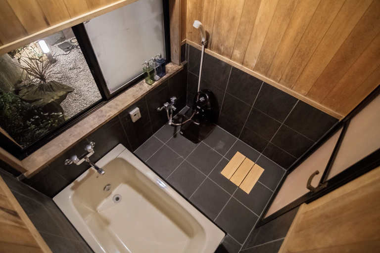 Bathroom 3, Kyokoi Reishikamogawa, Kyoto