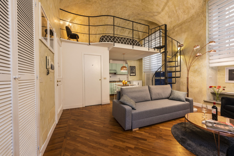 Living area 2, Cool Loft Deluxe by Dante House, Top Location, Florence