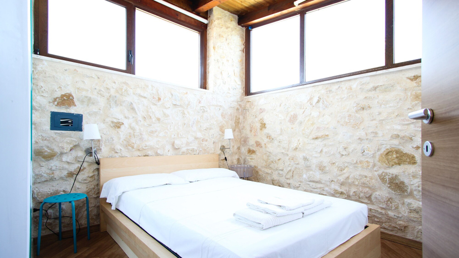Bedroom 2, Villa Cialoma, Trapani