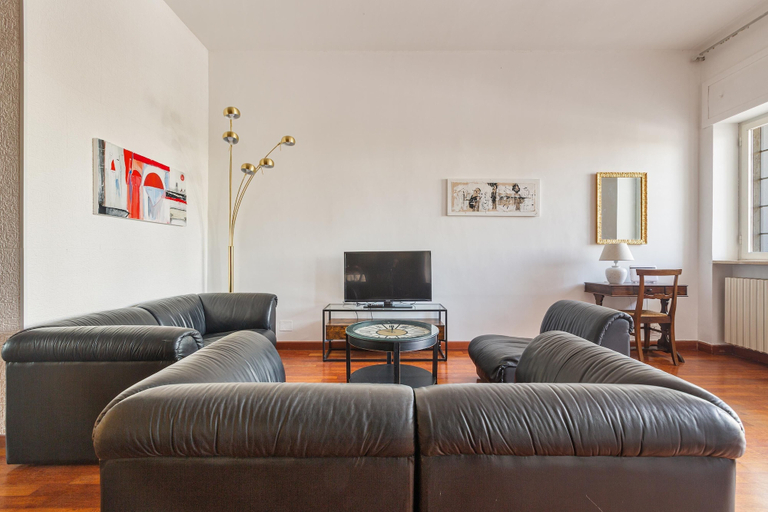 Others 4, 2752 Marugi House by Barbarhouse, Lecce