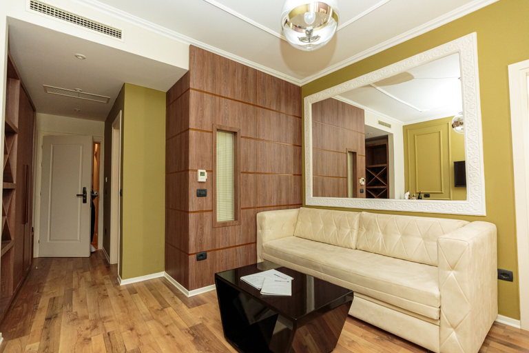 Bedroom 4, Regina City Hotel, Vlorës