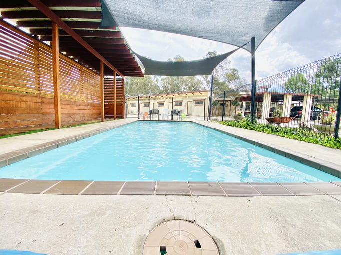 Sport & Beauty 5, Auto Lodge Motor Inn, Mitchell - North