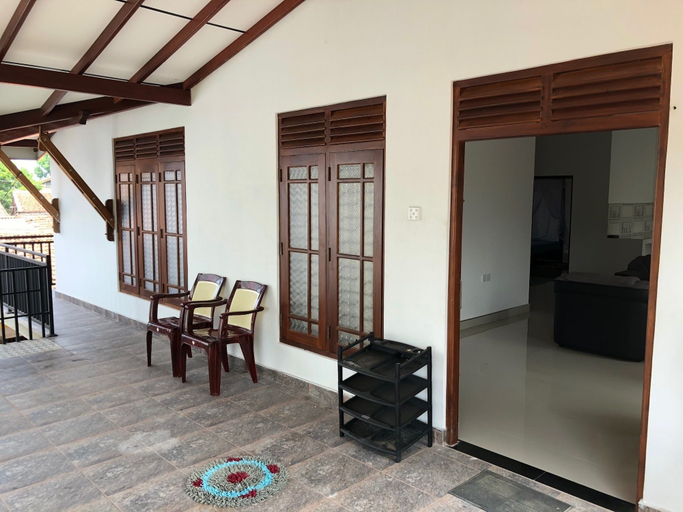 Others 5, Padmi Villa, Weligama