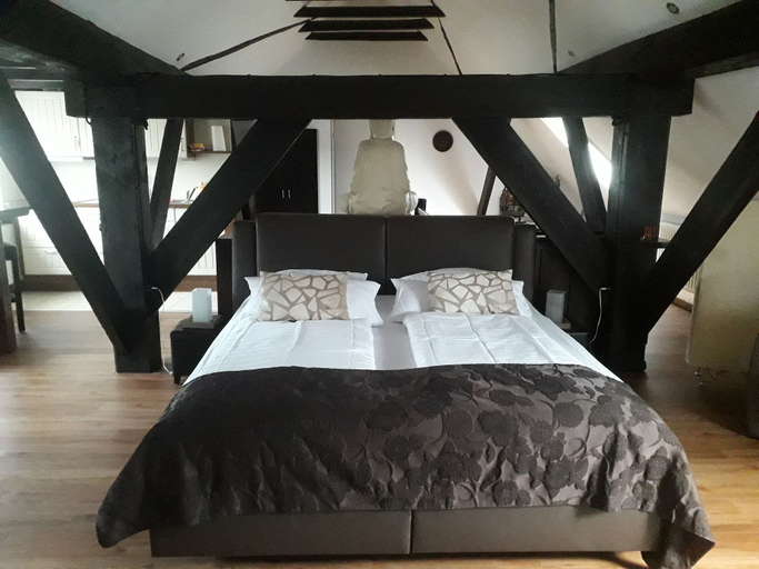 Bedroom 5, Zum alten Krug, Friesland