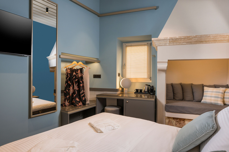 Bedroom 3, Veneri Boutique Suites, Crete