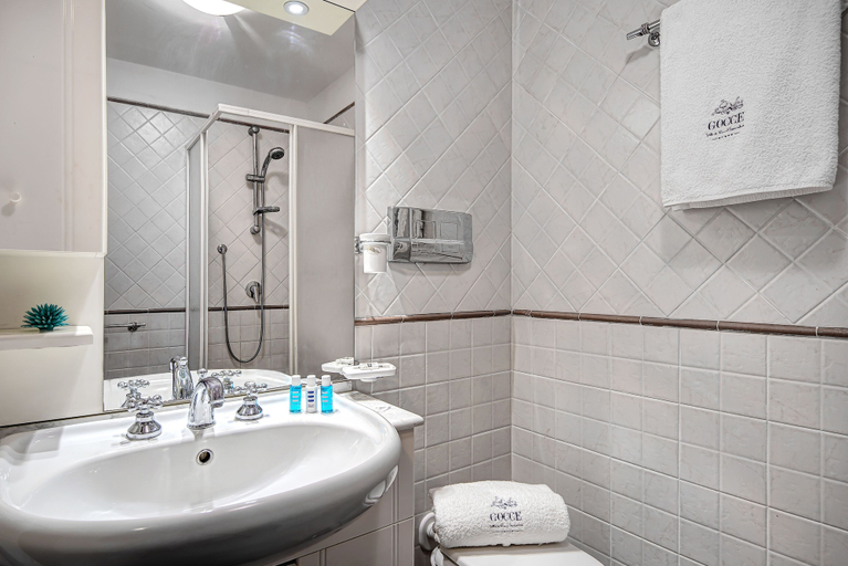 Bathroom, La baia dello chalet, Napoli