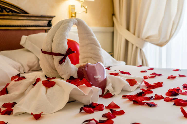 Bedroom 3, Guadalpin Suites, Málaga