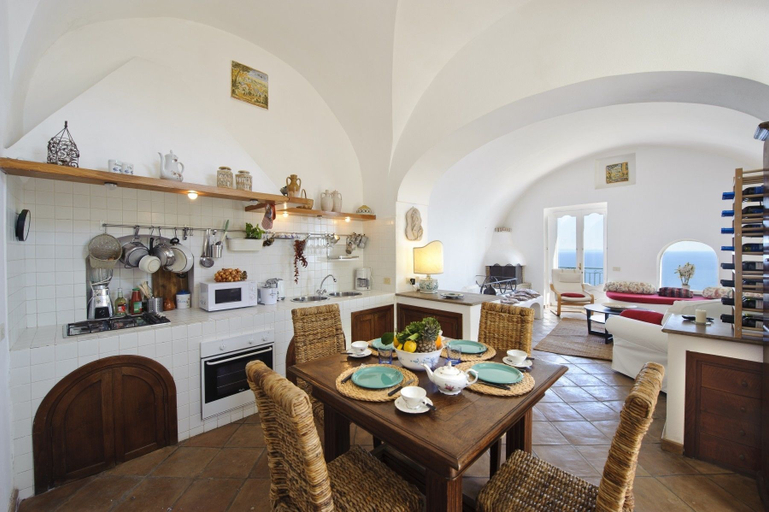 Food & Drinks 5, Casale Fralisa, Salerno