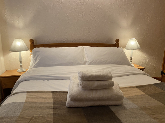 Bedroom 2, Craven Garth Cottages, North Yorkshire