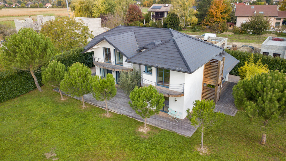 Exterior & Views 2, Dream 5BD Villa for Families Geneva 14KM, Haute-Savoie
