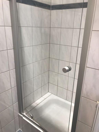 Bathroom 4, Hotel Montan, Duisburg