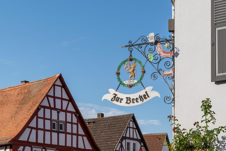 Exterior & Views 2, Landhotel Zur Bretzel, Darmstadt-Dieburg