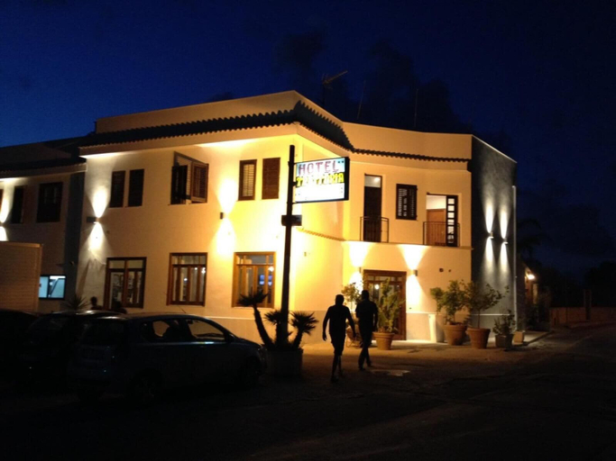 Exterior & Views 2, Hotel Il Pirata, Palermo