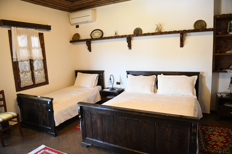 Bedroom 3, Hotel Kaceli, Beratit