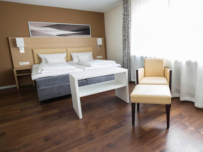Bedroom 4, BONNOX Boardinghouse & Hotel, Bonn