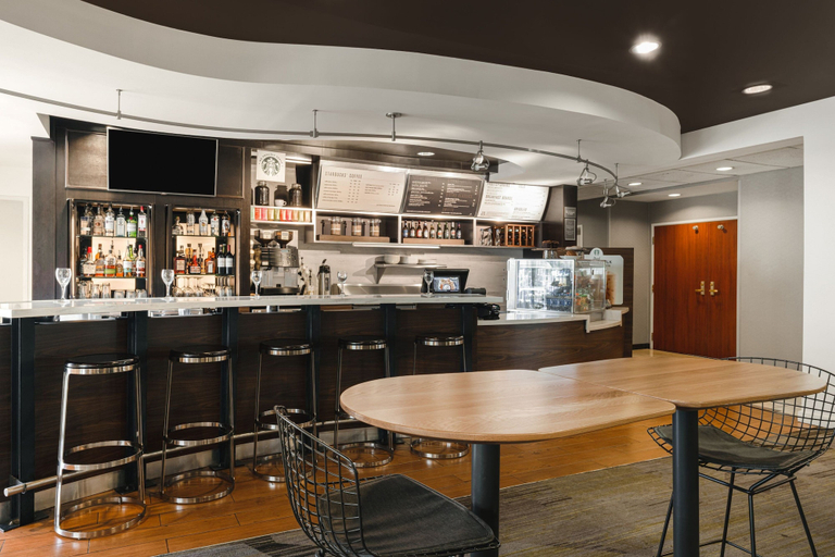 Food & Drinks 5, Courtyard by Marriott El Paso Airport, El Paso