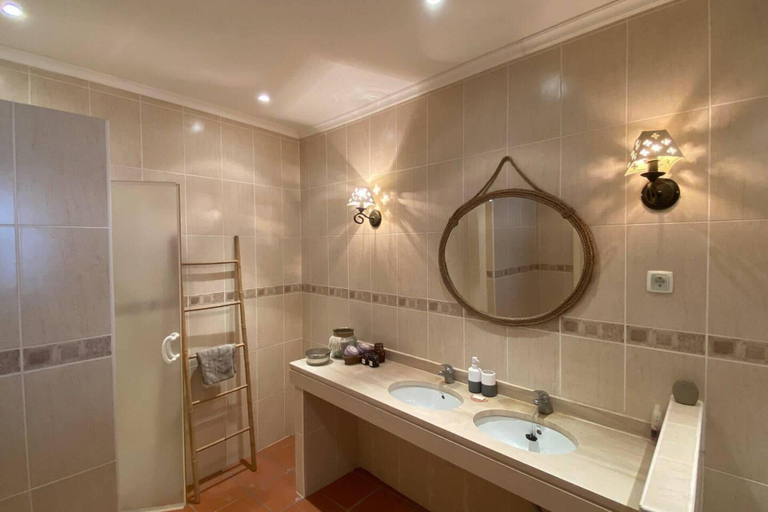 Bathroom 3, Charming 5-bed House in Granja, Mourão